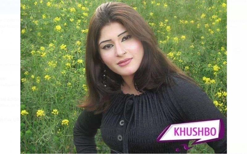 Famous-singer-khushboo-murderd